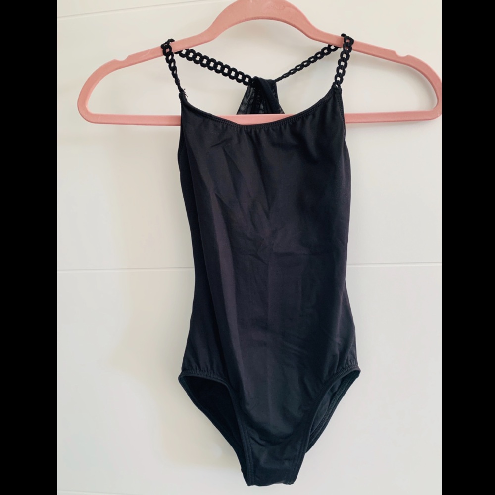 Motionwear leotard with cute straps and mesh back